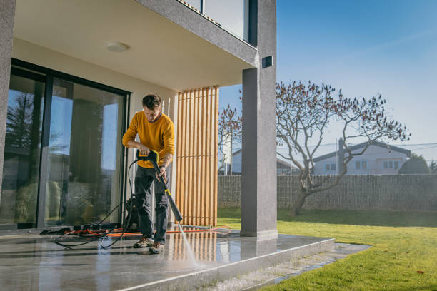 Best Animal Enclosure Cleaning  in Tower Lakes, IL